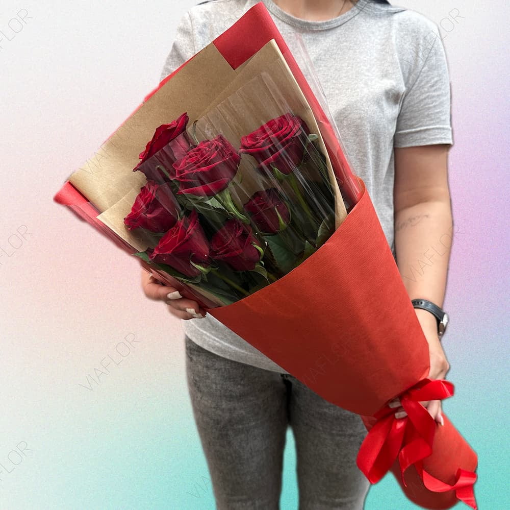 Купить букет 7 красных роз | VIAFLOR
